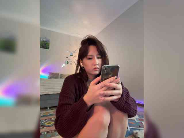 ShyAlya webcam