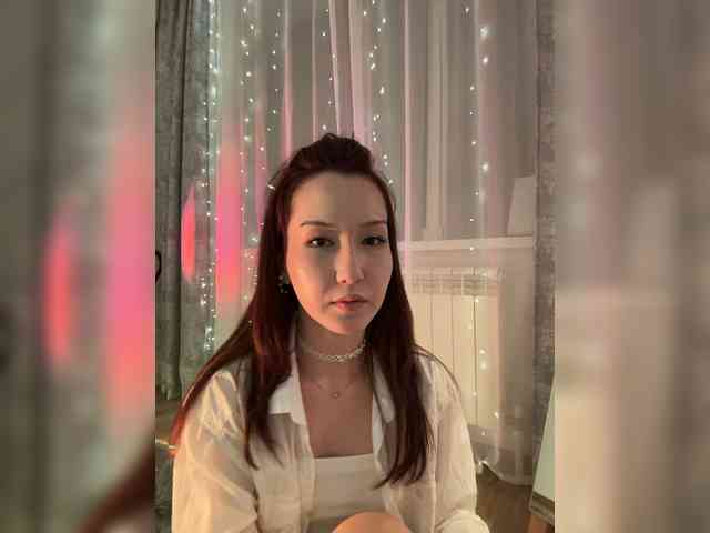 ShyAlya webcam