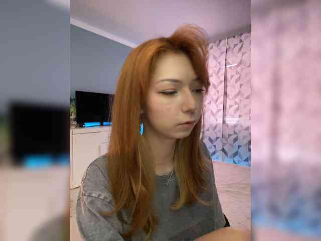 ShyAlya webcam
