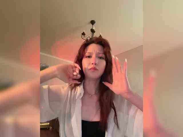 ShyAlya webcam