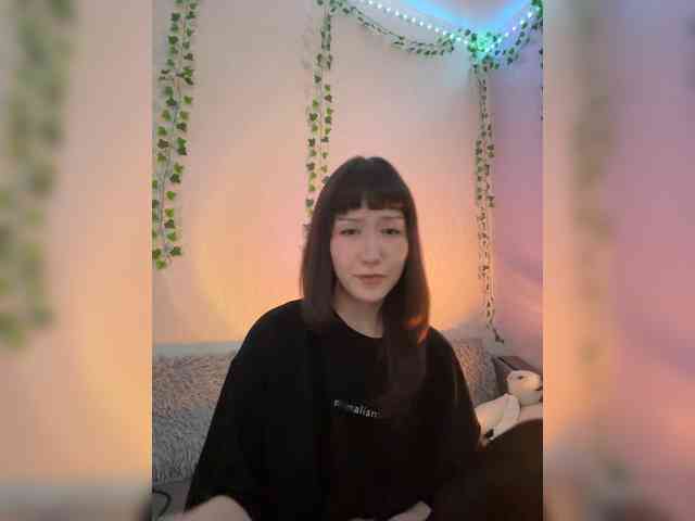 ShyAlya webcam