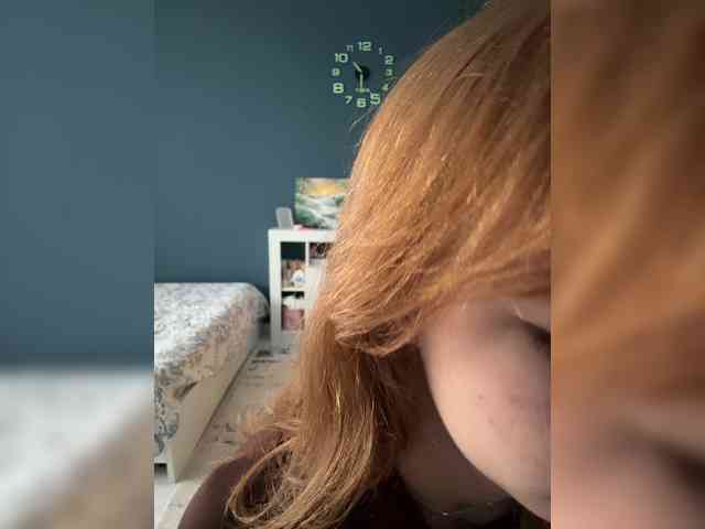 ShyAlya webcam
