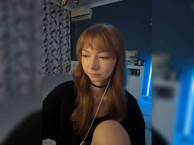 ShyAlya webcam