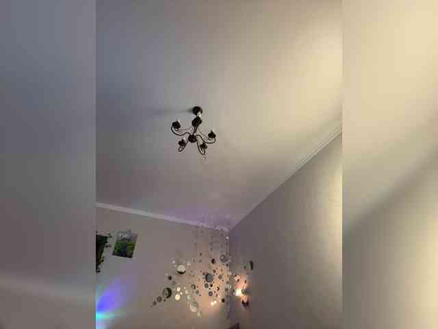 ShyAlya webcam