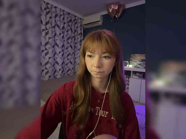 ShyAlya webcam
