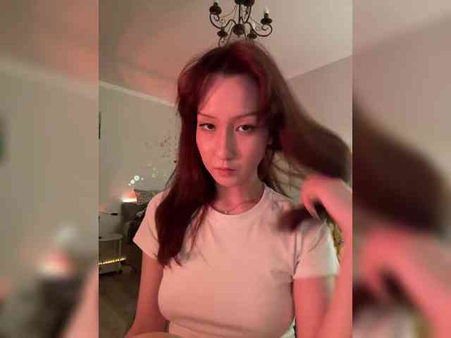 ShyAlya webcam