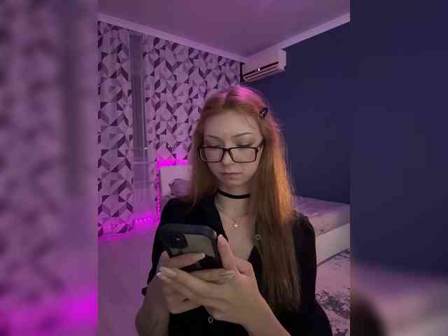 CrazyAleona Sex Cam Show