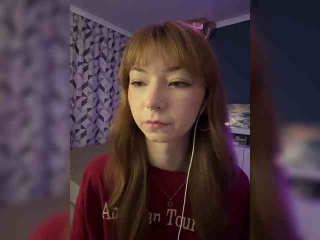 ShyAlya webcam