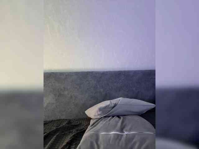 ShyAlya webcam