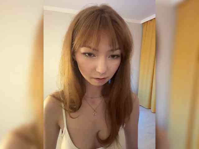 ShyAlya webcam