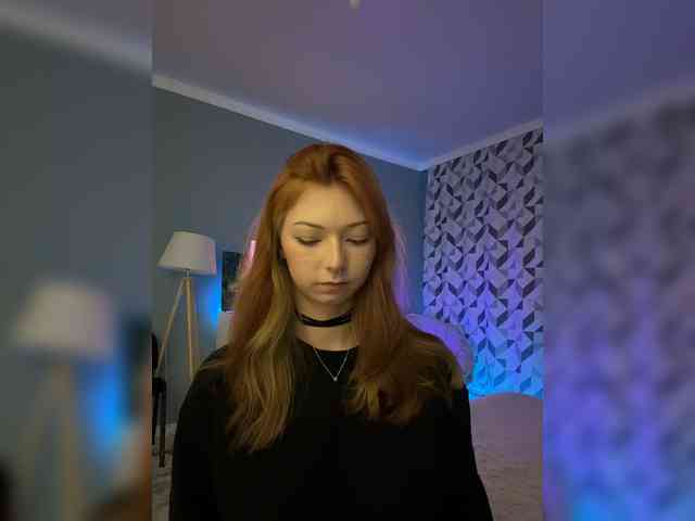 ShyAlya webcam
