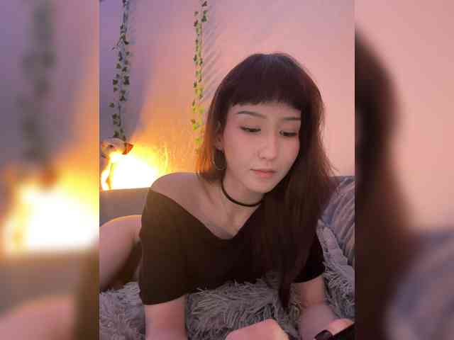 ShyAlya webcam