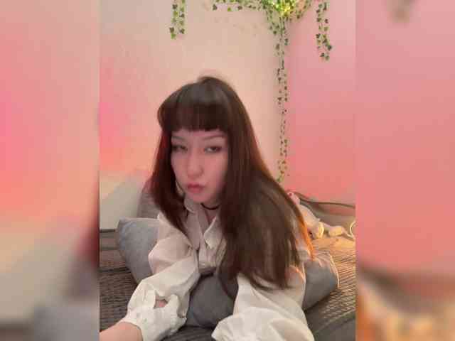 ShyAlya webcam