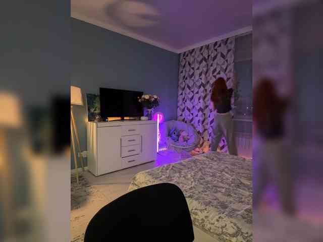 ShyAlya webcam