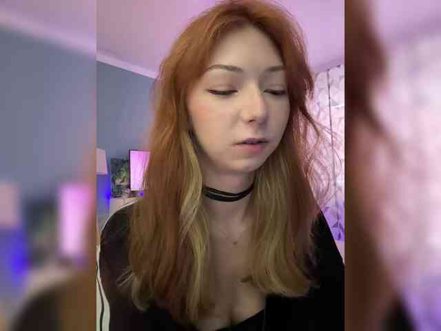 ShyAlya webcam