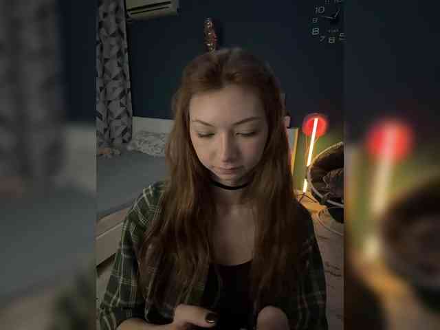 ShyAlya webcam