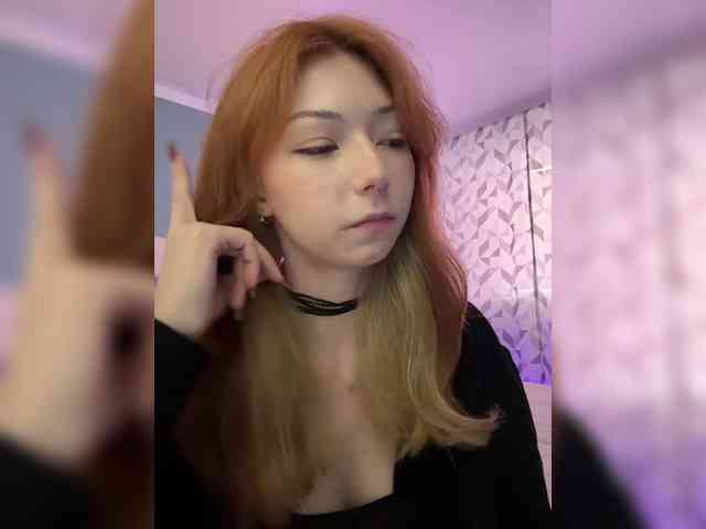 ShyAlya webcam