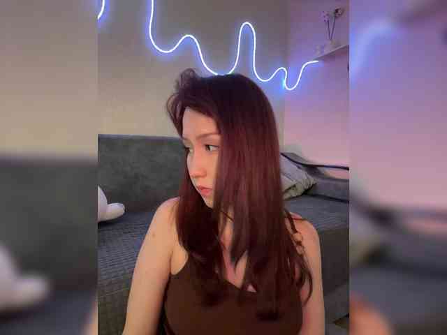 ShyAlya webcam