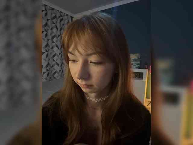 ShyAlya webcam
