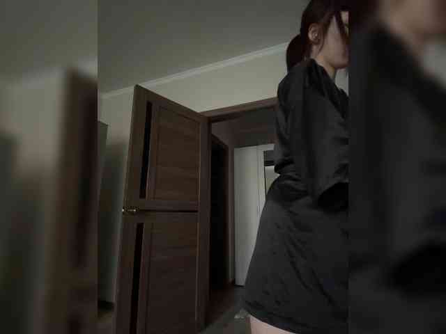 ShyAlya webcam