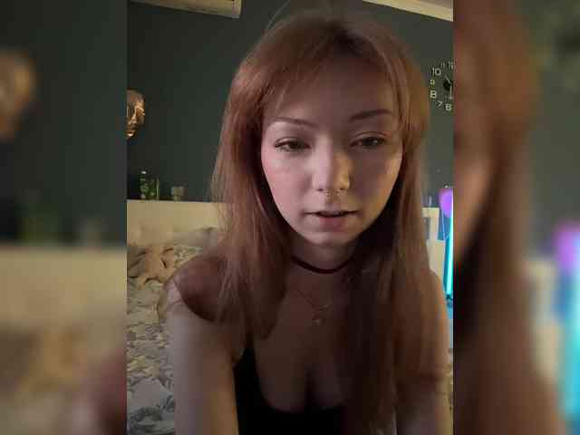 ShyAlya webcam