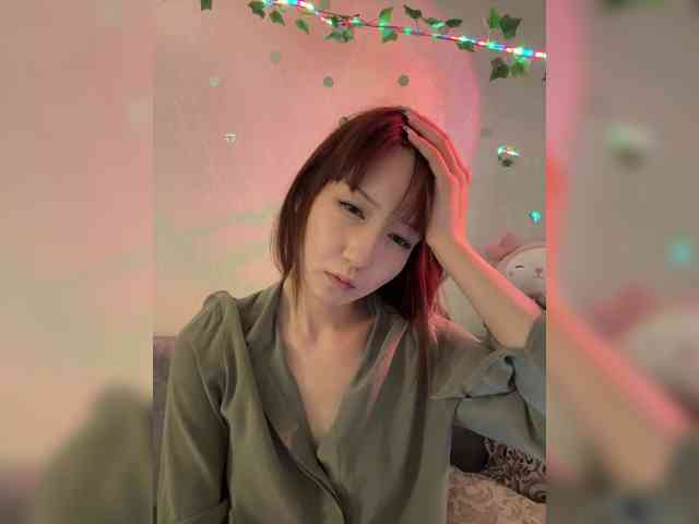 ShyAlya webcam