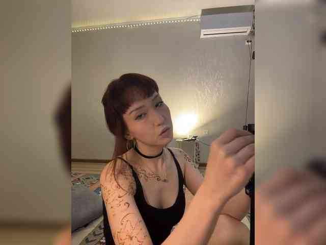 CrazyAleona Sex Cam Show