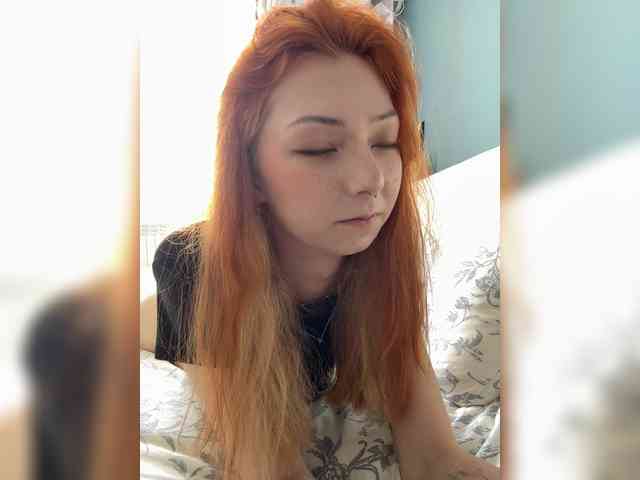ShyAlya webcam