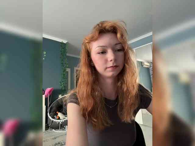 ShyAlya webcam