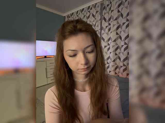 ShyAlya webcam