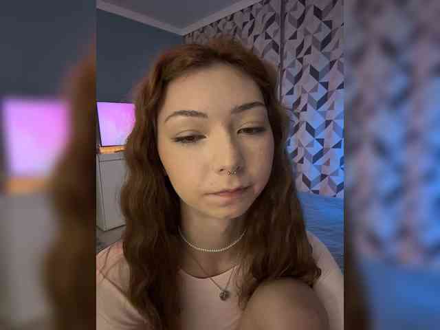 ShyAlya webcam