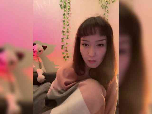 ShyAlya webcam