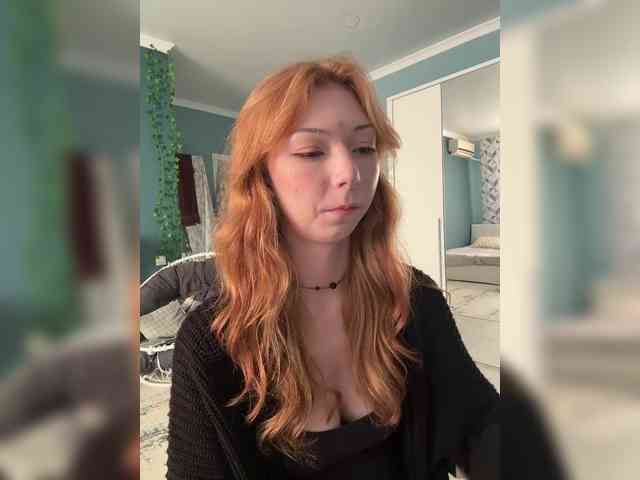 ShyAlya webcam