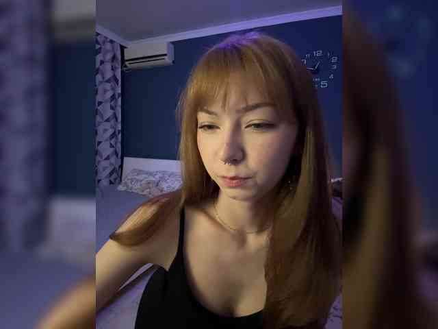 ShyAlya webcam