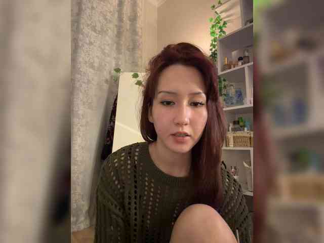 ShyAlya webcam