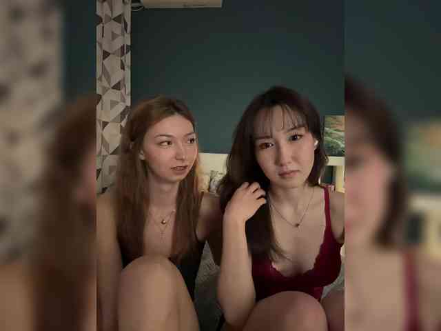 Questo modello è in diretta ora. CrazyAleona