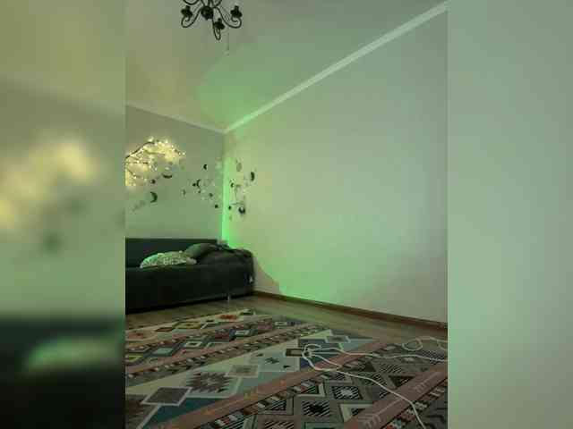 ShyAlya webcam