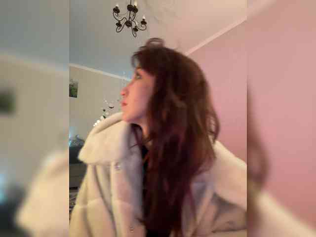 ShyAlya webcam