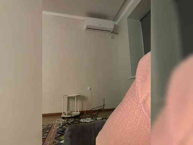 ShyAlya webcam