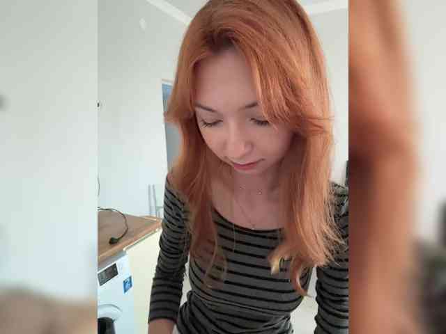 ShyAlya webcam