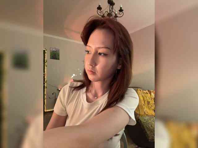 ShyAlya webcam
