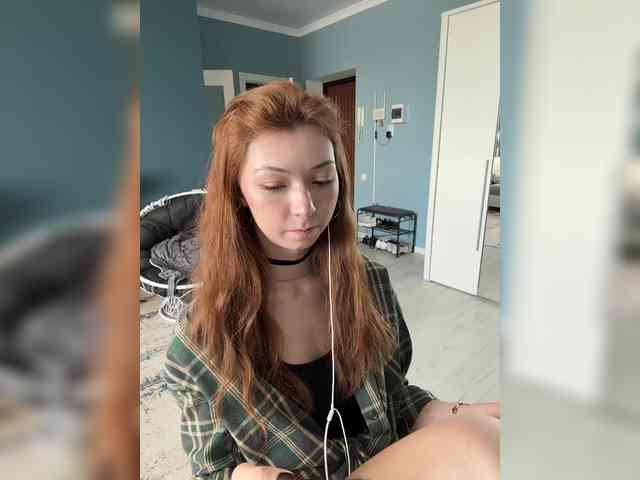 ShyAlya webcam