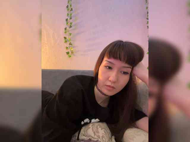 ShyAlya webcam