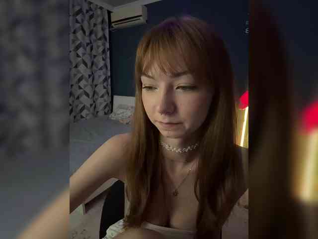 ShyAlya webcam
