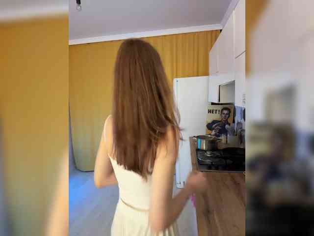 ShyAlya webcam