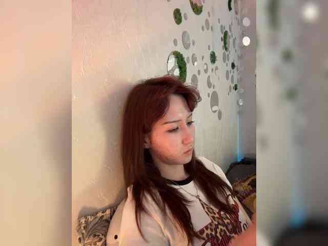 ShyAlya webcam