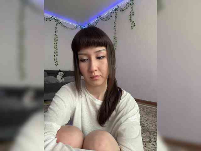 ShyAlya webcam