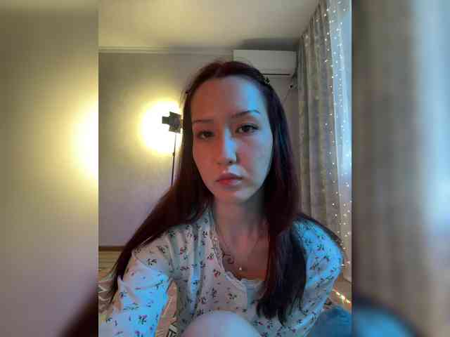ShyAlya webcam
