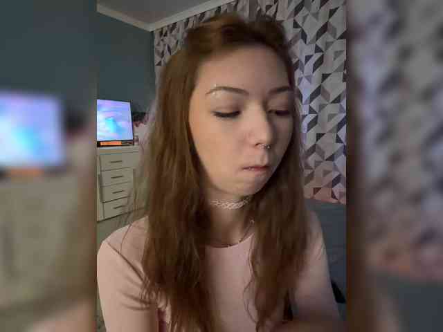 ShyAlya webcam