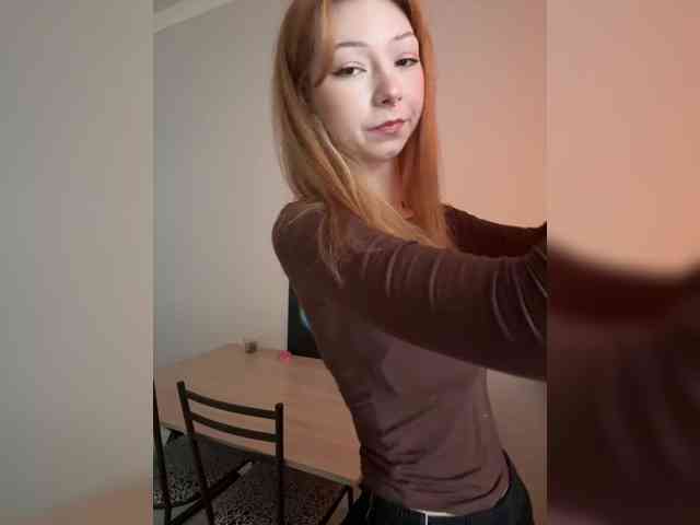 ShyAlya webcam